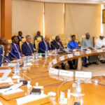 Tensions à Djimini : des jeunes manifestent contre la présence du GMI sur la route d’Adiaké