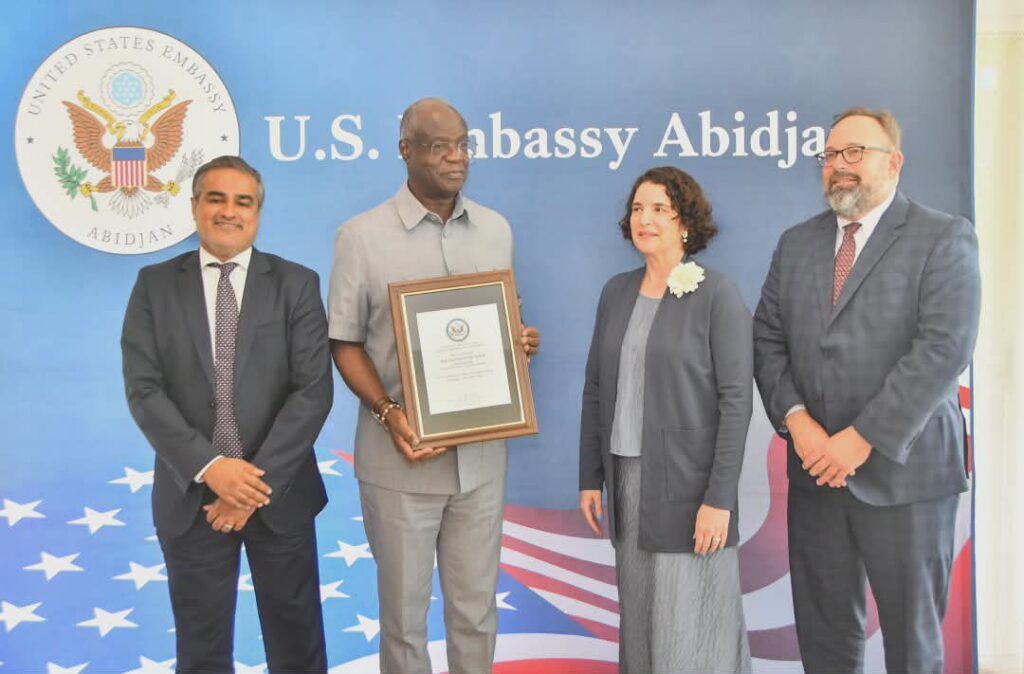 Bonoua : le Maire Jean Paul Amethier distingué après sa participation au programme IVLP